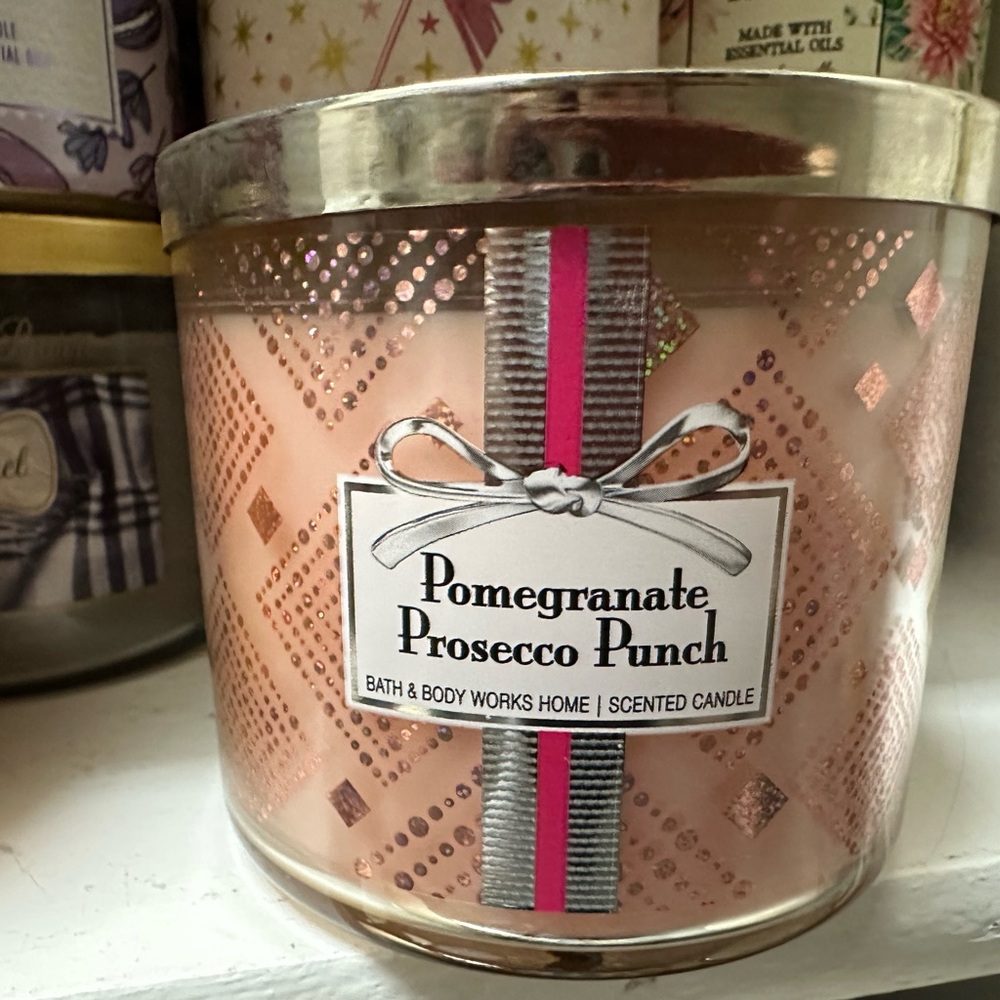 Bath and Body Works Pomegranate Prosecco Punch Candle 2015